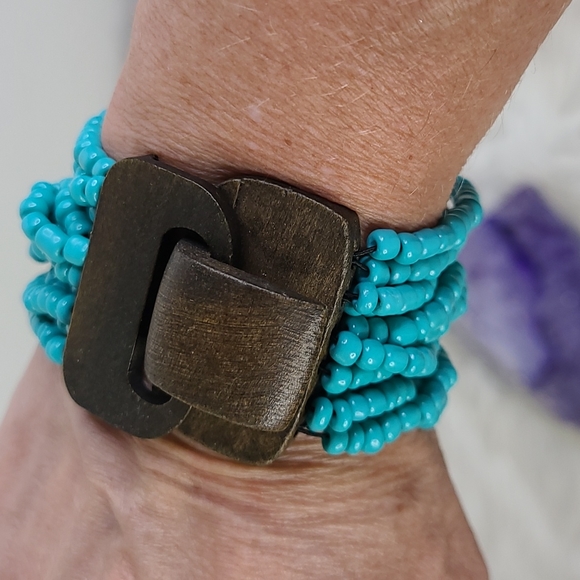 Stretch Bracelet Southwest Inspired Seed Beads Wood Lightweight Everyday Western - Picture 3 of 4